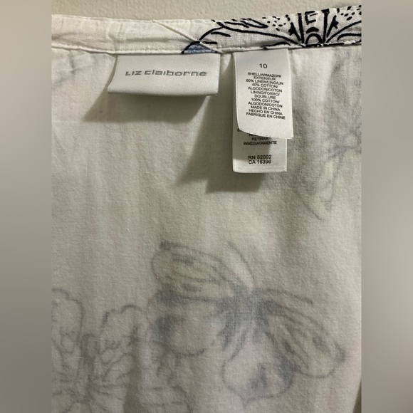 Liz Claiborne White Linen Skirt with Butterfly Print - Picture 4 of 13